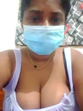 boosypussy online show from May 21, 8:29 pm