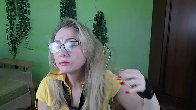 Habibi Honeyy online show from May 14, 1:17 pm