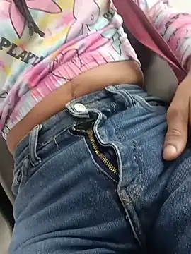 Daliana Gounbolt online show from May 25, 1:54 pm