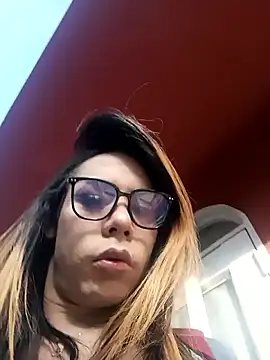 Daliana Gounbolt online show from May 18, 12:11 pm