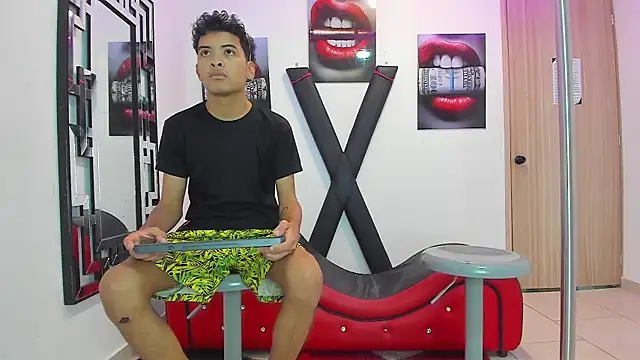 IMPERIAL GUYS01 online show from September 9, 1:27 am