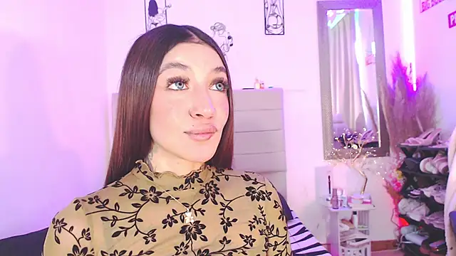 Anna belly online show from May 20, 4:26 pm