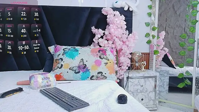 EbonyCoWorker online show from May 26, 7:24 pm