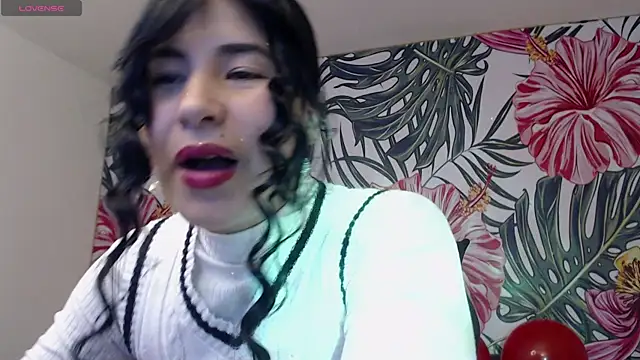 Nina harper  online show from November 7, 8:14 pm