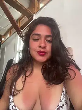 EmilyNoir1 online show from June 11, 7:00 pm