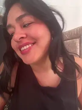 EmilyNoir1 online show from June 14, 3:56 pm
