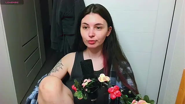 peachyness online show from May 16, 11:37 pm