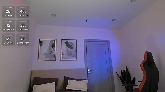 liamure online show from April 5, 12:15 pm