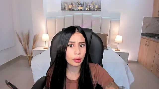 miranda crawfor online show from October 24, 12:12 pm