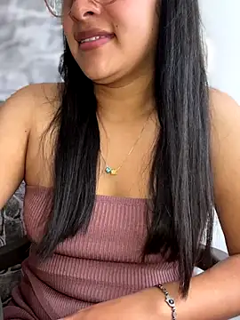 Liulee2 online show from October 3, 4:12 pm
