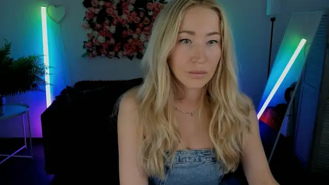 AstraMonroe online show from May 18, 10:21 am