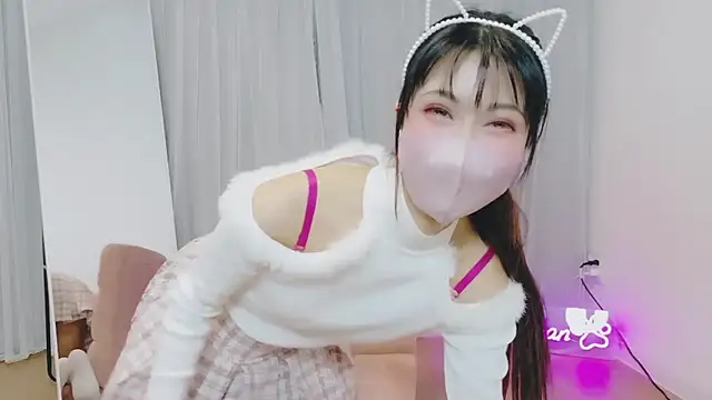 -Nyanko-chan- online show from December 2, 9:11 am