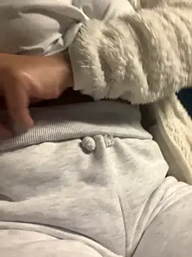 eli5566 online show from October 15, 8:11 pm