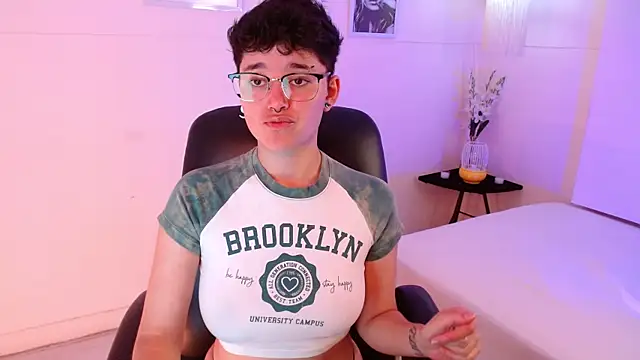 jeroharper online show from October 14, 5:59 pm