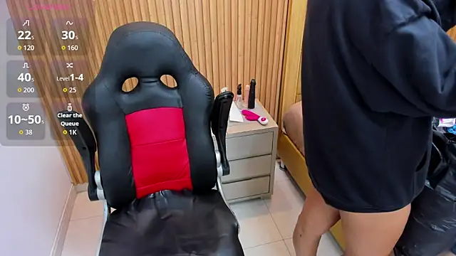 SIENNARIOS online show from October 29, 1:26 pm