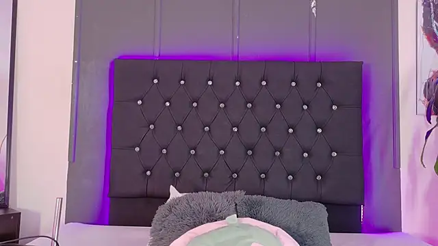 Billie Eilish online show from October 22, 7:52 pm