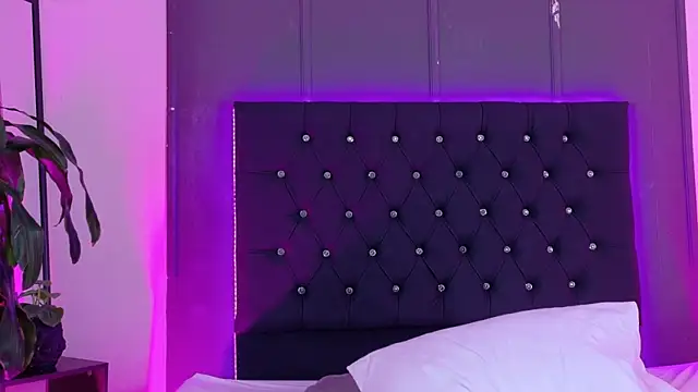 Billie Eilish online show from November 7, 8:25 pm