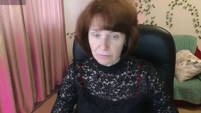 Lia Tito online show from May 11, 12:18 pm