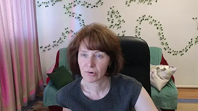 Lia Tito online show from May 18, 12:22 pm