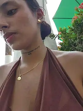 Lorena Mcfly online show from May 3, 1:47 pm