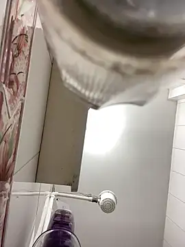 Karen18 boobs online show from March 26, 4:25 am