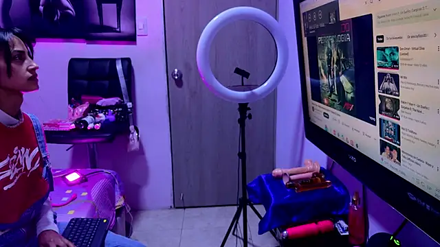 megha noa online show from November 20, 7:26 pm