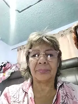 OliviaMorris1 online show from May 22, 11:30 am