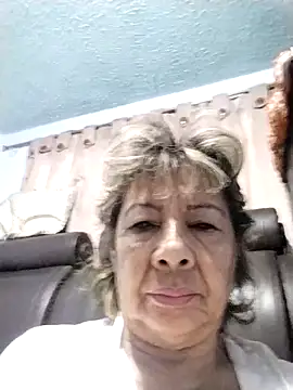 OliviaMorris1 online show from May 12, 11:06 am