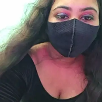 Bristy- online show from October 31, 9:08 pm