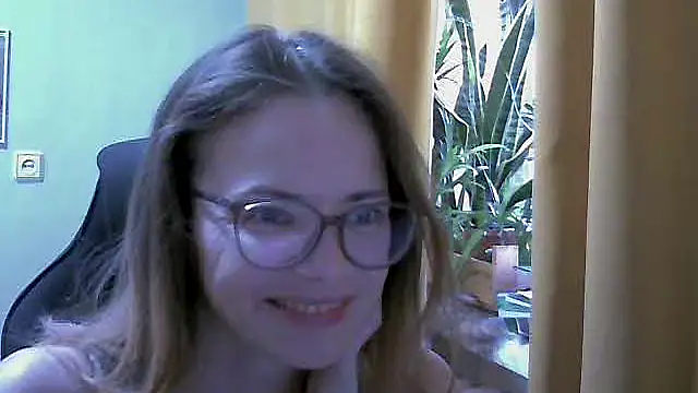 SEA Dream online show from October 13, 5:21 am