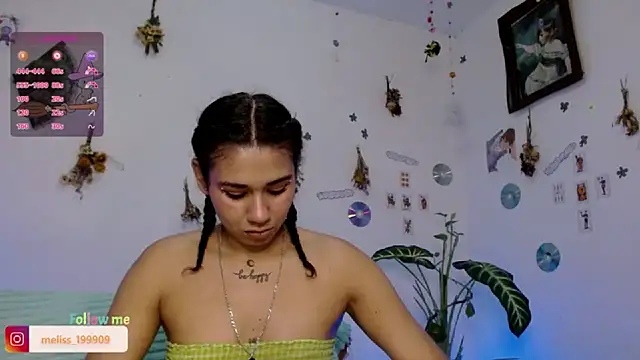 Nocturnawitch online show from April 27, 2:19 am