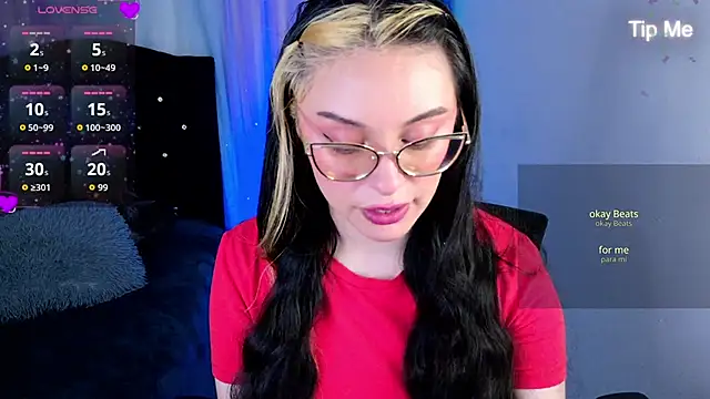 Camila Ord online show from April 30, 9:30 pm