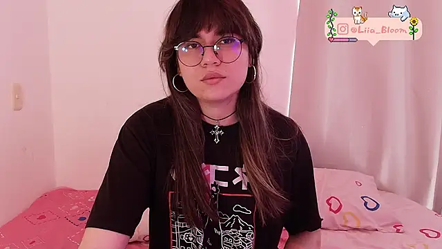 Liia-Bloom online show from March 17, 4:11 pm