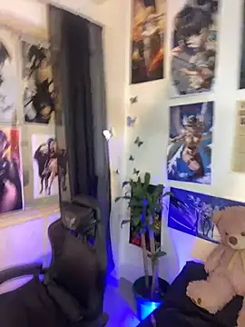 cam11 07 online show from November 2, 6:55 pm