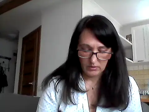 Elena48324 online show from May 19, 11:06 am