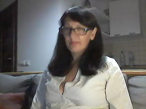 Elena48324 online show from September 22, 6:06 pm