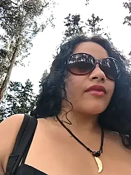 Yaya watson online show from May 23, 7:23 pm