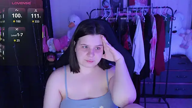 AmyVibess online show from May 23, 6:17 pm