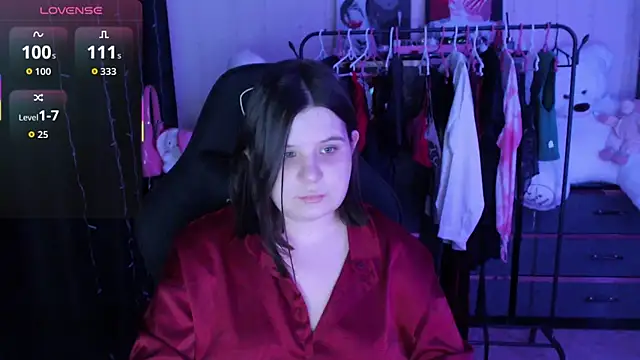 AmyVibess online show from May 22, 6:06 pm
