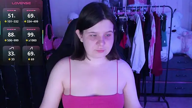 AmyVibess online show from May 12, 6:14 pm