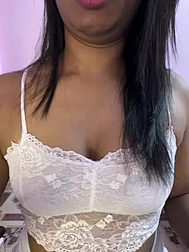 tamil Aarathi online show from February 14, 6:43 pm