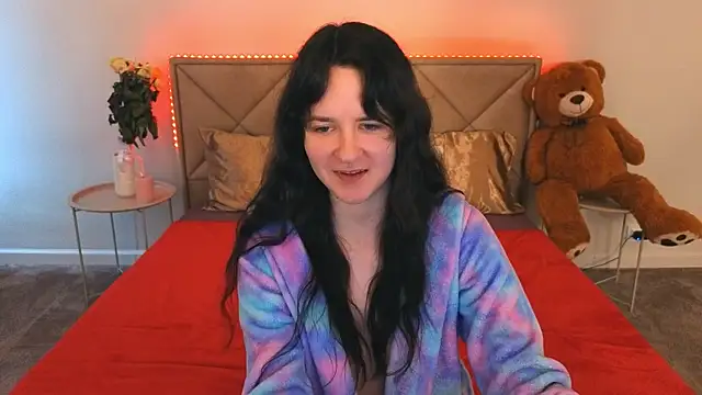 BerryDiva online show from March 28, 8:36 am