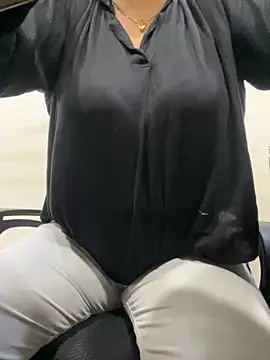 hot bhabhi69 online show from September 24, 4:55 am