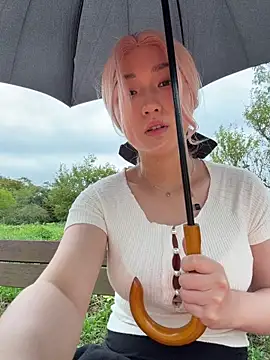 winter11 online show from October 9, 7:45 am