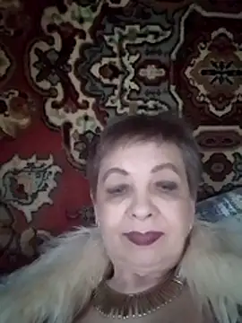Rose60301 online show from May 24, 4:50 pm