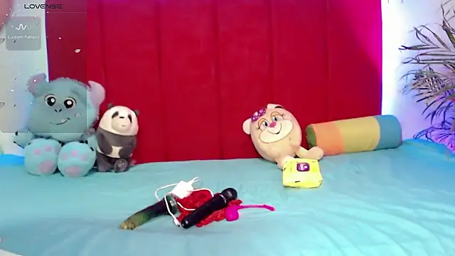 kushina uzumaki75 online show from March 6, 1:34 am