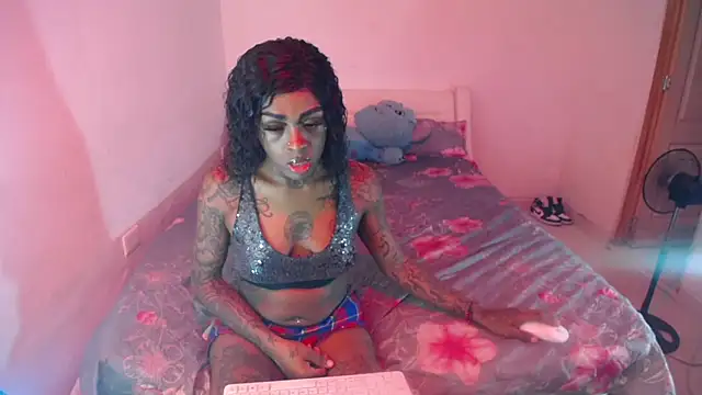 pink 7777 online show from May 9, 3:03 pm