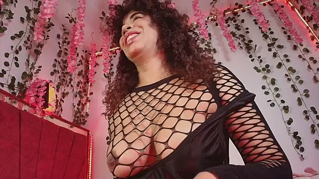 collins Daph online show from October 12, 3:58 pm