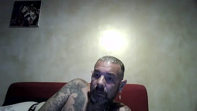 soumisdeblake83 online show from June 6, 7:53 pm