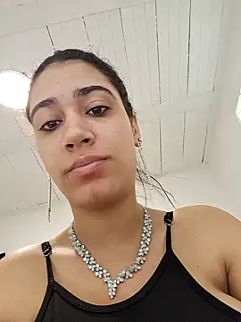 Samantha hotly online show from January 8, 9:30 pm